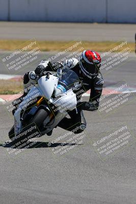 media/Aug-27-2022-Fastrack Riders (Sat) [[c588535105]]/Level 3/Session 3 Turns 12 and 13/